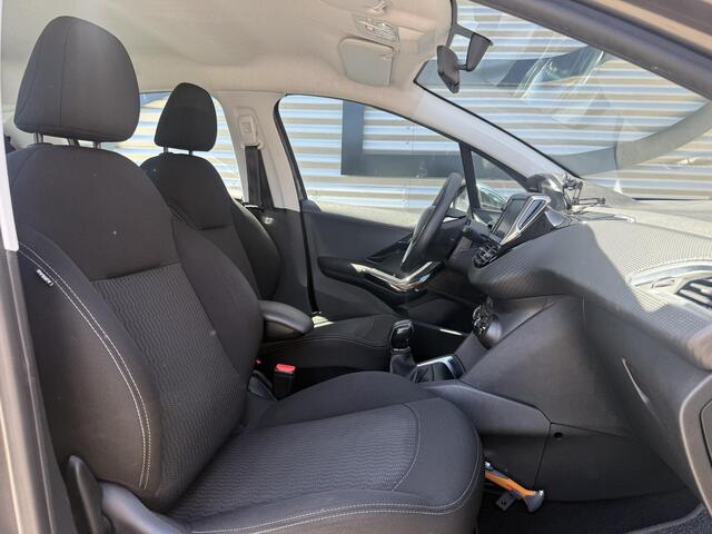 Peugeot 208 1.2 PureTech Blue Lion Navi|Carplay|Airco|Cruise|PDC|N.A.P|APK tot 09-2026