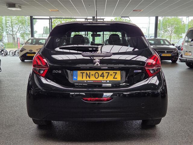 Peugeot 208 1.2 PureTech Blue Executive / Recent nieuwe D-riem en banden