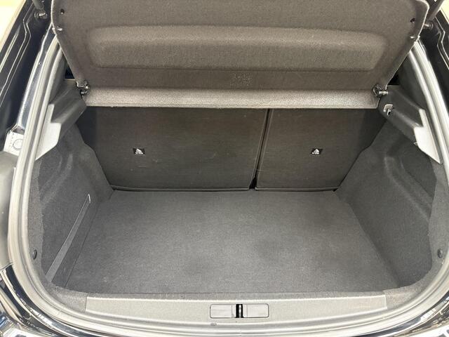 Peugeot 208 1.2 PureTech Active .