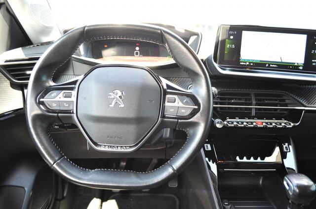 Peugeot 208 1.2 Allure 74Kw nav pdc v+a+cam