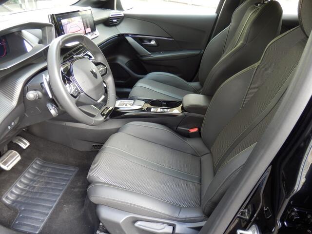 Peugeot 208 1.2 Hyb 145 GT