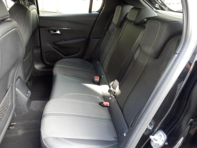 Peugeot 208 1.2 Hyb 145 GT
