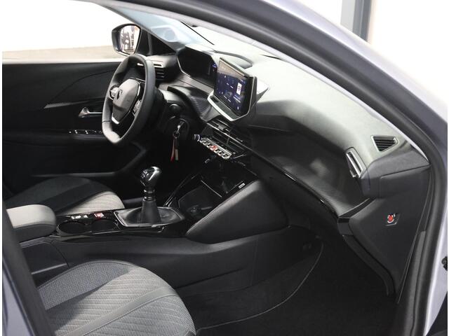 Peugeot 208 1.2 100PK Allure | 1ste eigenaar | AppleCarplay/Android Auto | LMV | Cruise Control | Climate Control | FULL LED | Isofix | Privacy Glass | DAB Radio |