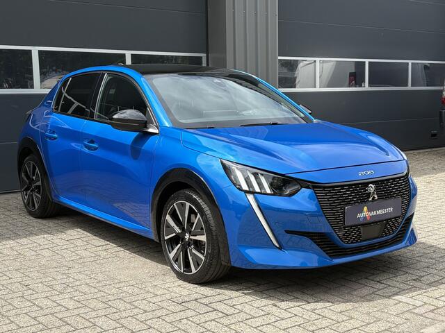 Peugeot 208 1.2 PureTech GT-Line | Pano | Navi | Camera | Carplay/Android | LED | Keyless | DAB | Cruise & Climate Control | Interesse? Bel of App naar: 06 30 51 05 90