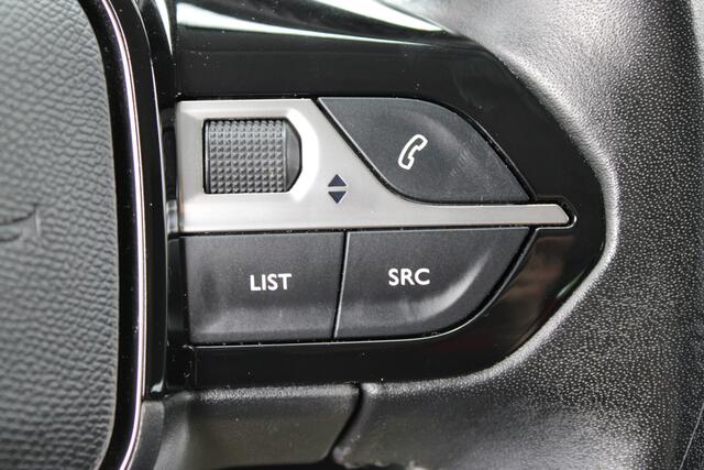 Peugeot 208 1.2 PureTech Blue Lease Active