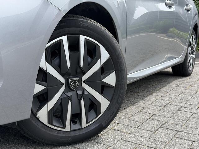 Peugeot 208 Style 1.2 PureTech 100PK Navigatie, Parkeersensoren Achter, Apple Carplay, Android Auto, DAB