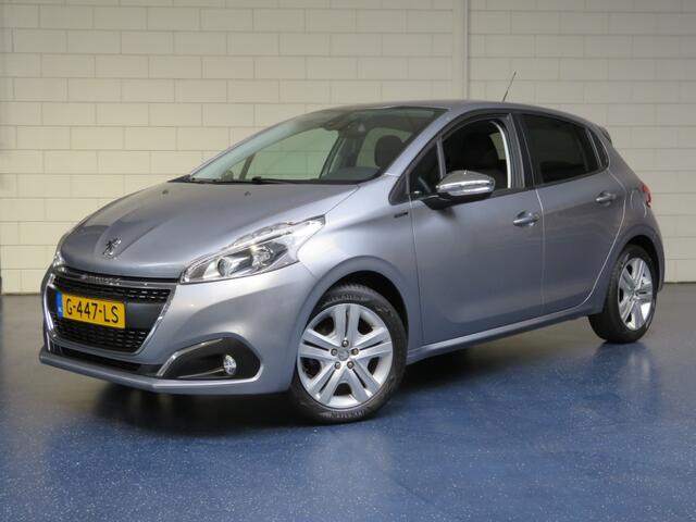 Peugeot 208 1.2 PureT. Signature