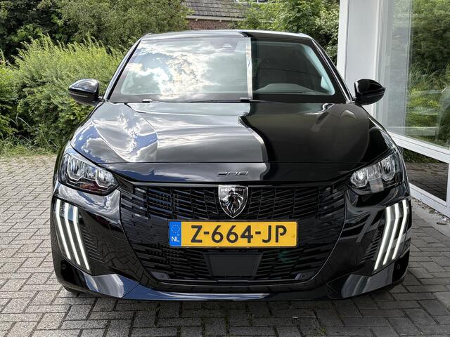 Peugeot 208 1.2T 100pk Allure | Achteruitrijcamera | Afneembare trekhaak | Navigatie | Adaptive Cruise | Climate Control