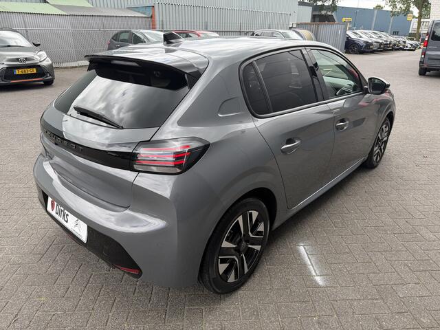 Peugeot 208 100pk Allure (Camera - LED - Navigatie - Apple Carplay - Automatische Airco - Parkeersensoren)