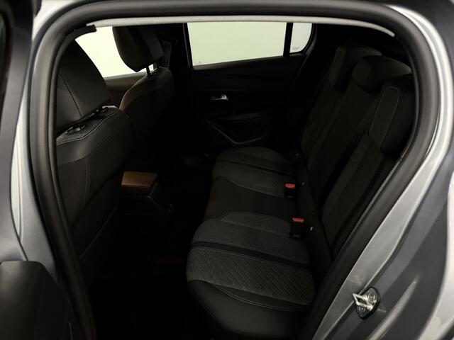 Peugeot 208 1.2 PureTech 100 GT Parkeersensoren, Apple carplay, Virtual desk, Cruise control, Lichtmetalen, Half leder, Clima