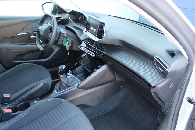 Peugeot 208 1.2 PureTech Style Airco Navi Camera Carplay Dealer onderhouden
