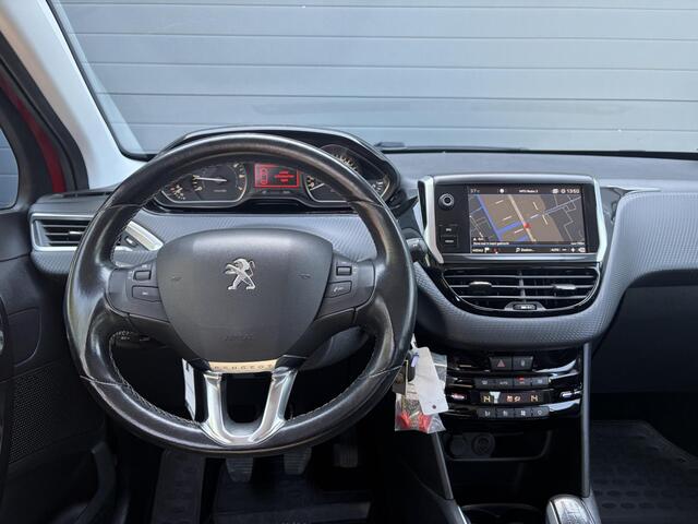 Peugeot 208 1.2 PureTech Allure 1e Eigenaar,D-riem vv in 2023,Afn.Trekhaak,Dealer Onderhouden,Carplay,Navi,Clima,Cruise,Lm velgen,110pk,N.A.P,Pdc,Nieuwe Apk bij Aflevering