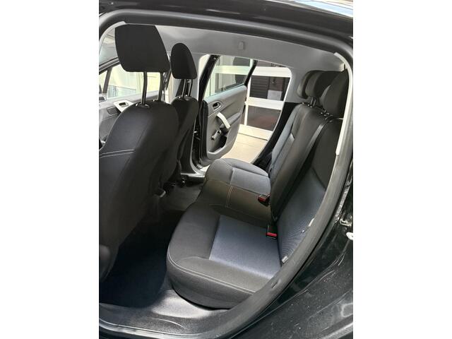 Peugeot 208 1.2 Like Nieuwe distributie riem incl grote beurt