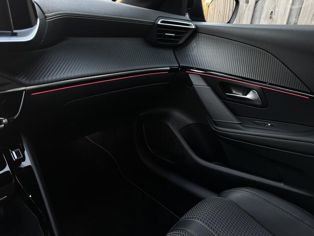 Peugeot 208 1.2 GT Aut VirtualCockpit Carplay Camera Navi Sportstoelen Led 17" Pdc GT-Line