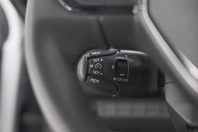 Peugeot 208 1.2 Hybrid 110 e-DSC6 Allure | IJSKOUDE Climate Control | Apple Carplay | Parkeersensoren