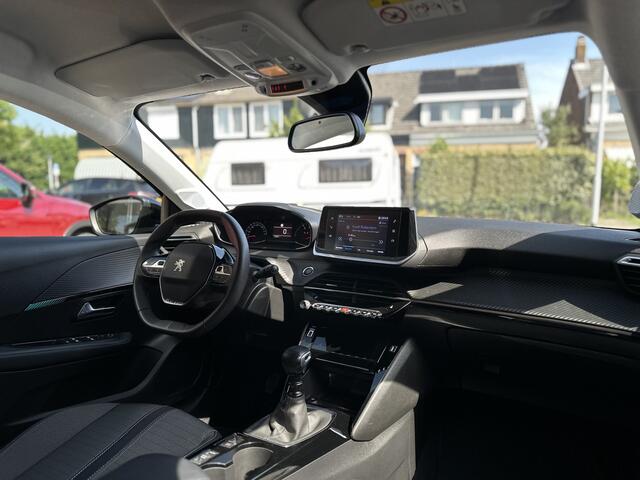 Peugeot 208 1.2 PureTech Allure 100PK Ecc/Apple Carplay/Android Auto