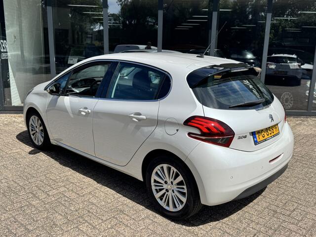 Peugeot 208 1.6HDi Executive*Navi*ECC*EXPORT/EX.BPM*