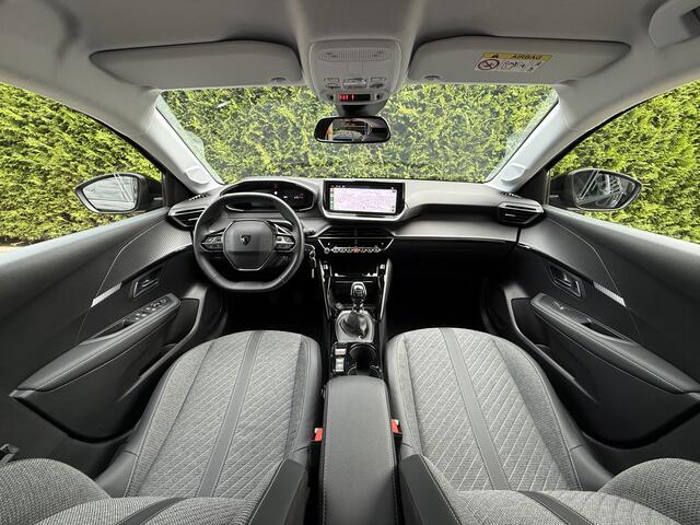 Peugeot 208 1.2 PureTech 100pk Allure Vision-Pack l ACC l BLIS l 360° CAMERA l ECC l LED l NAVI l 19.000km