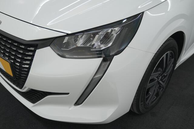 Peugeot 208 1.2 PureTech Style | Parkeersensoren | Navigatie | Apple Carplay