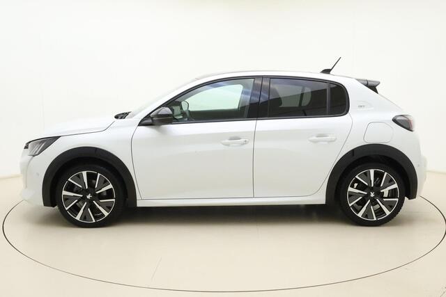 Peugeot 208 1.2 PureTech GT | Afneembare Trekhaak | Achteruitrijcamera | Panoramadak | Cruise control | Airco | Stoelverwarming | Climate control | Interieurverlichting | Stuurbediening | Sportstuurwiel |