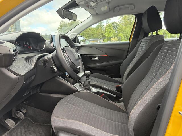 Peugeot 208 1.2 PureTech Active 2e Eigenaar,Carplay,Navi,6 Bak,Airco,Cruise,Pdc,N.A.P,102pk,Rijstrooksensor,Nieuwe Apk bij Aflevering