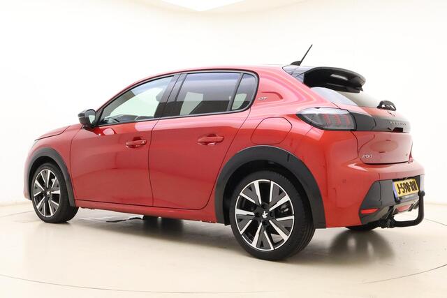 Peugeot 208 1.2 PureTech GT-Line | 100PK | Trekhaak | Achteruitrijcamera | Cruise control | Airco | Climate control | Interieurverlichting | Navigatie | Sportstuurwiel | DAB+