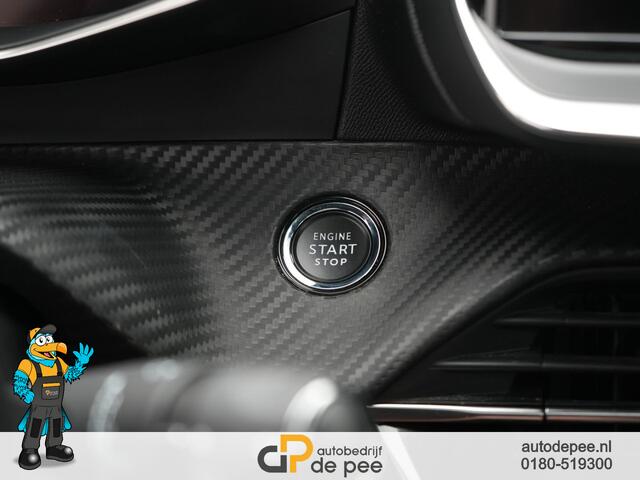 Peugeot 208 1.2 PureTech GT-Line GARANTIE/AUTOMAAT/CARPLAY/PAN.DAK/DAB+/PDC V+A/CAMERA/TREKHAAK/LICHTMETAAL rijklaarprijs!