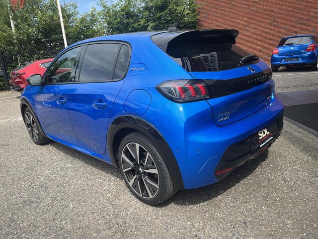 Peugeot 208 1.2 PureTech GT Pack // AFN. TREKHAAK // DODEHOEK // ADAPT. CRUISE // LEDER// ELEK. STOEL // CAMERA // STOELVERWARMING // NAVI+CARPLAY //