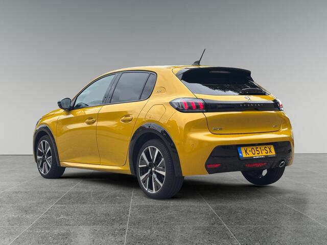 Peugeot 208 GT 1.2 Turbo 100pk | PANODAK | DODEHOEKBEW. | KEYLESS ENTRY | NAVI | CAMERA | DRAADLOZE TELEFOONLADER | DAB+ | CLIMA | CRUISE CONTROL