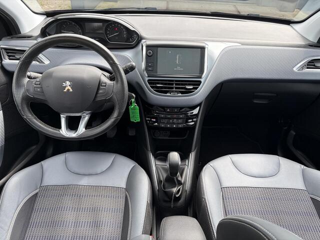 Peugeot 208 1.2 PureTech Allure 2e Eigenaar,110pk,Dealer Onderhouden,Pano,Carplay,Camera,Clima,Cruise,5 Deurs,Halfleder,Pdc,N.A.P,Lm velgen,Apk tot 05-2027