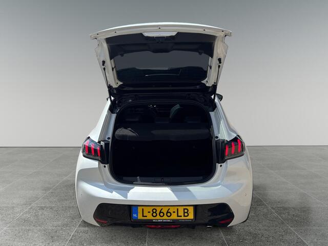 Peugeot 208 GT 1.2 Turbo 100pk EAT8 | PANODAK | DODEHOEKBEW. | KEYLESS ENTRY | BLACK DIAMOND | NAVI | CAMERA | DRAADLOZE TELEFOONLADER | DAB+ | CLIMA | CRUISE CONTROL |