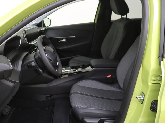 Peugeot 208 1.2 Hybrid 110 e-DCS6 Allure nrm demo | 360 Camera | Wireless Carplay | Navigatie | Climate Control |