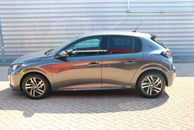 Peugeot 208 1.2 PureTech Allure O.a: PDC, Clima, Navi, Cruise, Carplay, DAB, Etc. All-in prijs!