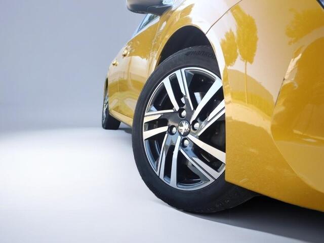 Peugeot 208 1.2 PureTech Blue Lease Active