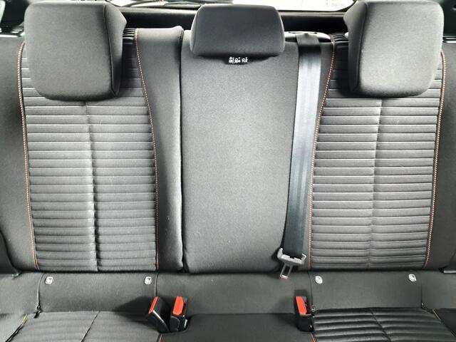 Peugeot 208 1.2 PureTech Active Pack | Navigatie | Parkeersensoren | Apple CarPlay / Android Auto | DAB+ |