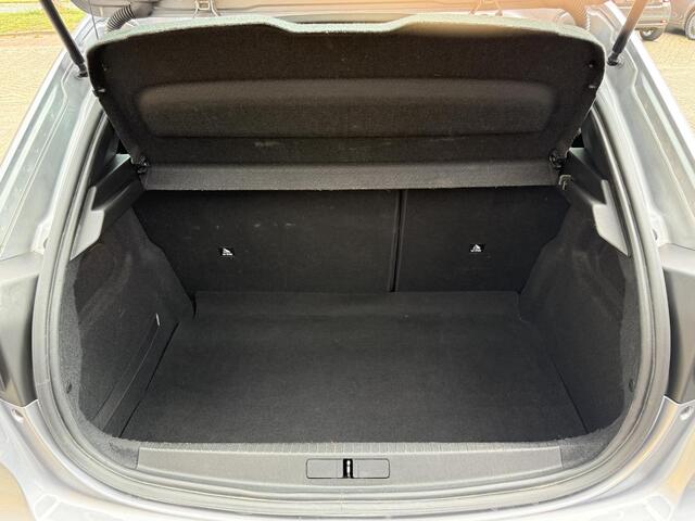Peugeot 208 1.2 PureTech Active / Airco/ Apple carplay/ Cruise/