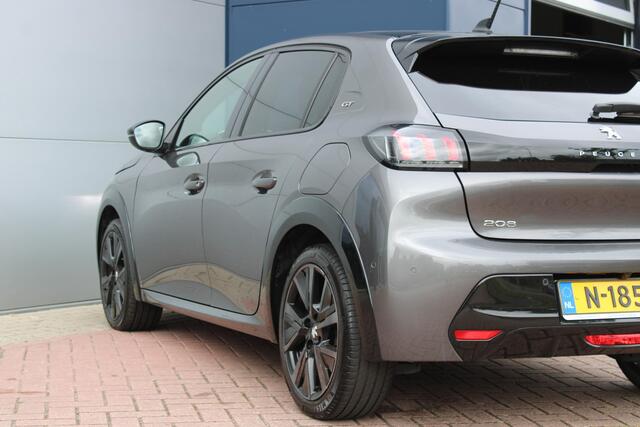 Peugeot 208 1.2 PureTech GT Pack PANORAMADAK - ADAPTIEVE CRUISE - NAVIGATIE