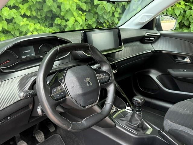 Peugeot 208 1.2 Puretech Allure/NW Distributieriem/Airco/Cruise/Trekhaak/Carplay