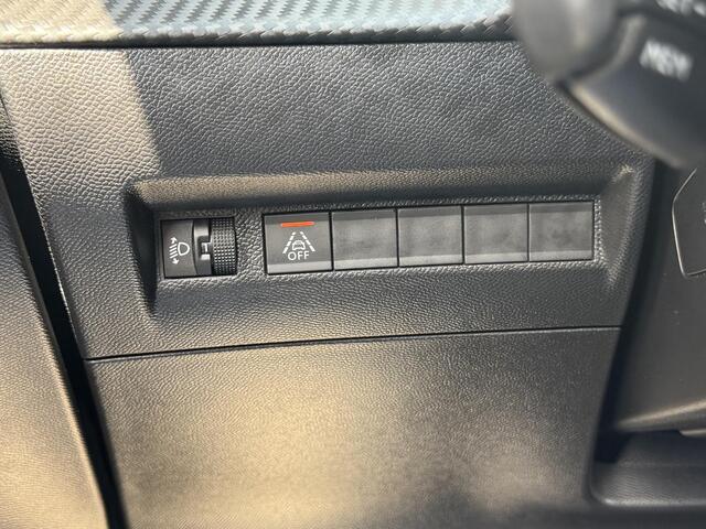 Peugeot 208 1.2 PureTech Allure | 100pk! | Rijklaar geleverd incl onderhoudsbeurt en 12 maanden BOVAG garantie! |