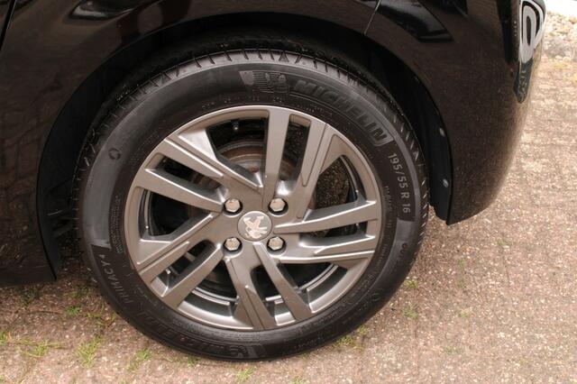 Peugeot 208 1.2 PT Active Pack