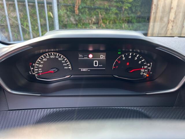 Peugeot 208 208-1.2 AUTOMAAT PURETECH ACTIVE PACK NAVI LMV