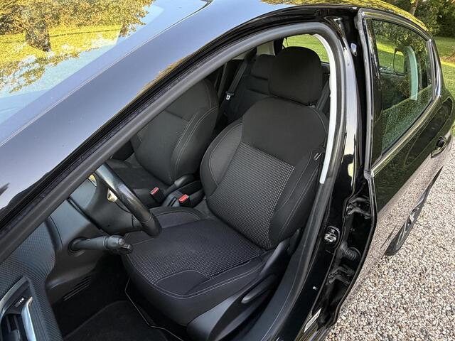 Peugeot 208 1.2, AC,Carplay,Cruise*Gr.Onderhoud t.w.v. ¤3400*
