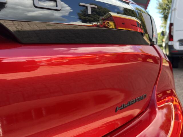 Peugeot 208 1.2 Hybrid 145 e-DCS6 GT | ACC | PDC | Camera | Navi | Keyless | Carplay |