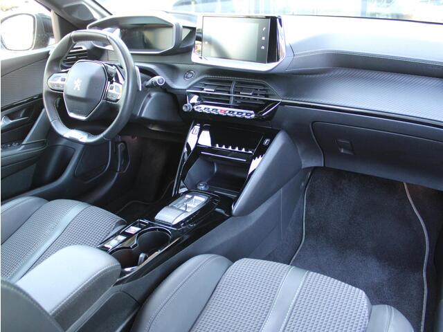 Peugeot 208 1.2 PureTech GT Automaat | Navi / Camera / Climate