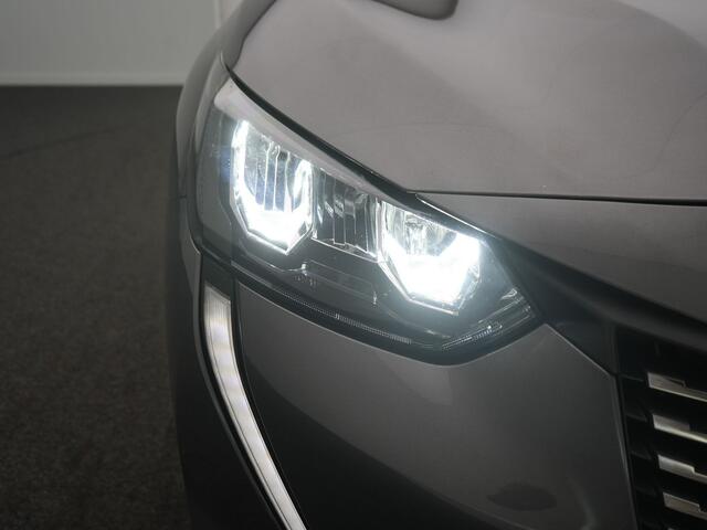 Peugeot 208 1.2 PureTech Active Pack - RIJKLAARPRIJS - All Seasonbanden - Apple Carplay - Android Auto