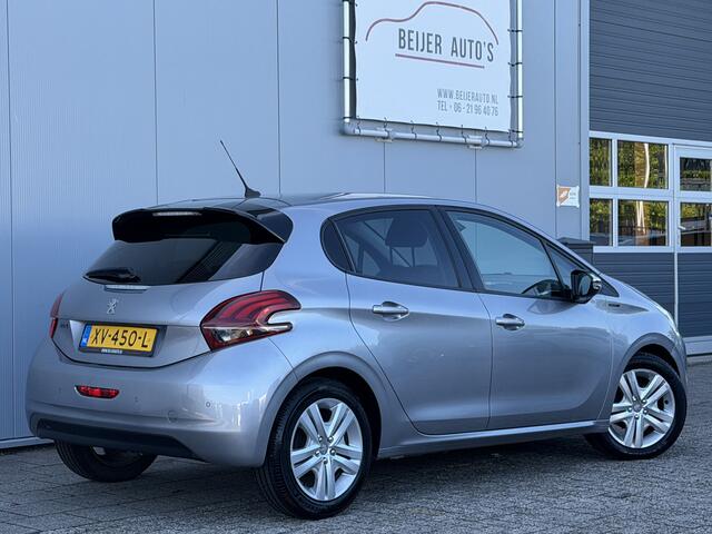Peugeot 208 1.2 PureTech Signature Apple Carplay/Cruise/16inch.