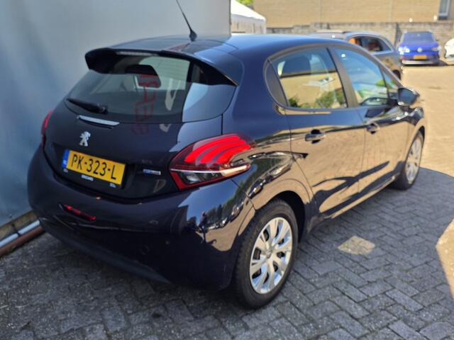 Peugeot 208 1.2 PureTech Active TEL AUTOMAAT PDC CC