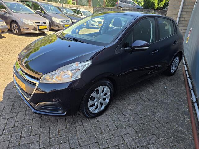 Peugeot 208 1.2 PureTech Active TEL AUTOMAAT PDC CC