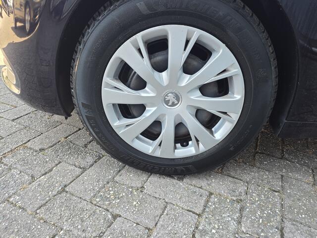 Peugeot 208 1.2 PureTech Active TEL AUTOMAAT PDC CC
