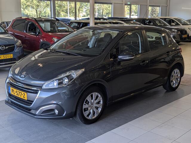 Peugeot 208 1.2 PureTech Blue Lion Trekhaak, Carplay, Airco